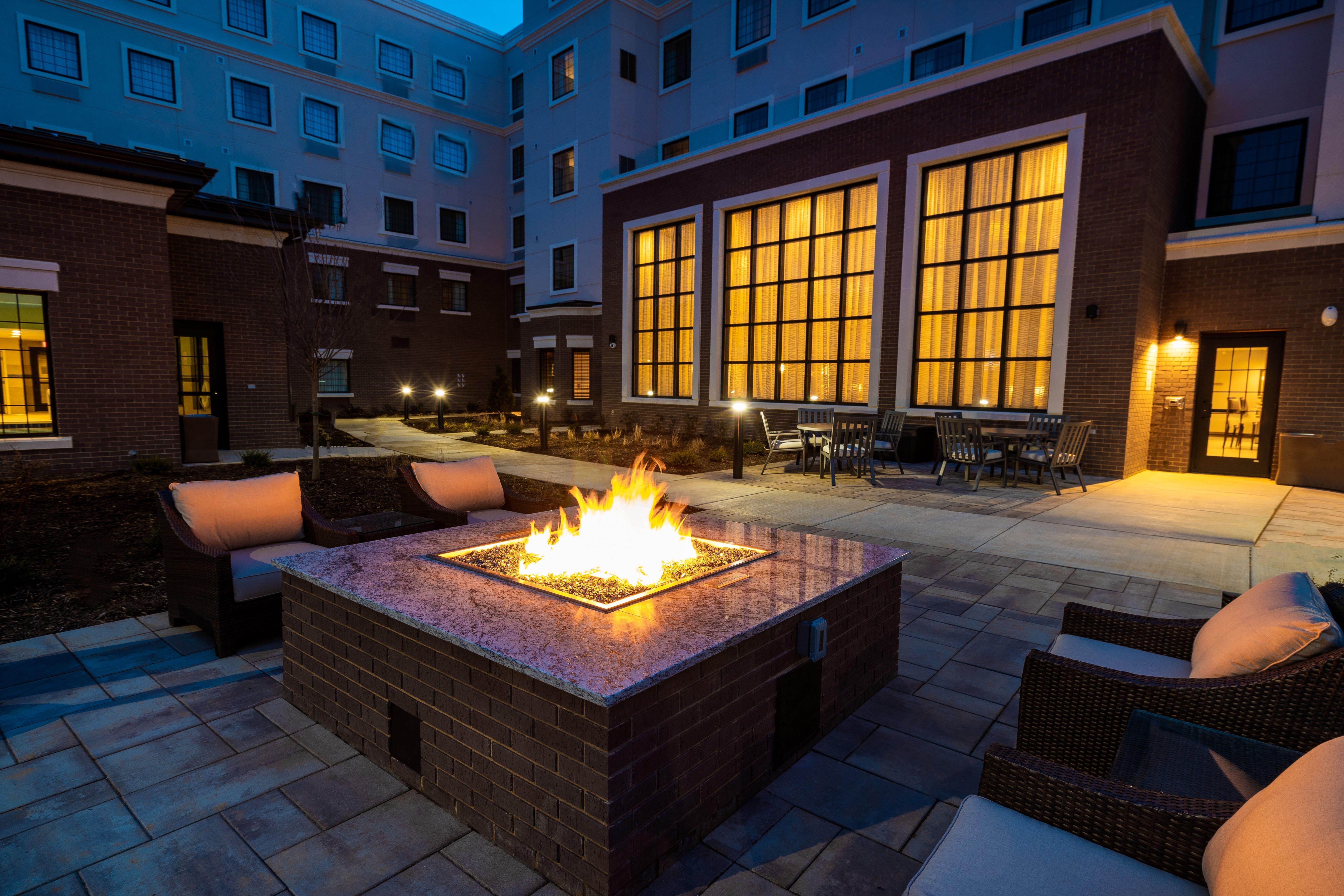 Staybridge Suites - Washington Dc East - Largo By Ihg Lake Arbor Kültér fotó